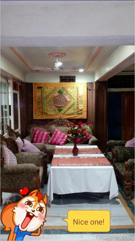 Puja Guest House Varanasi Esterno foto
