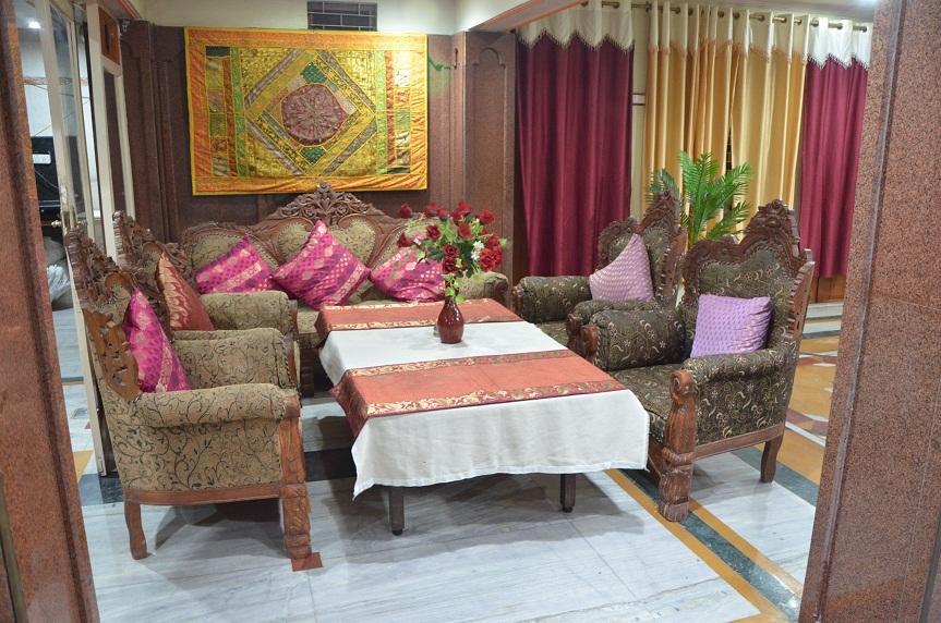 Puja Guest House Varanasi Esterno foto